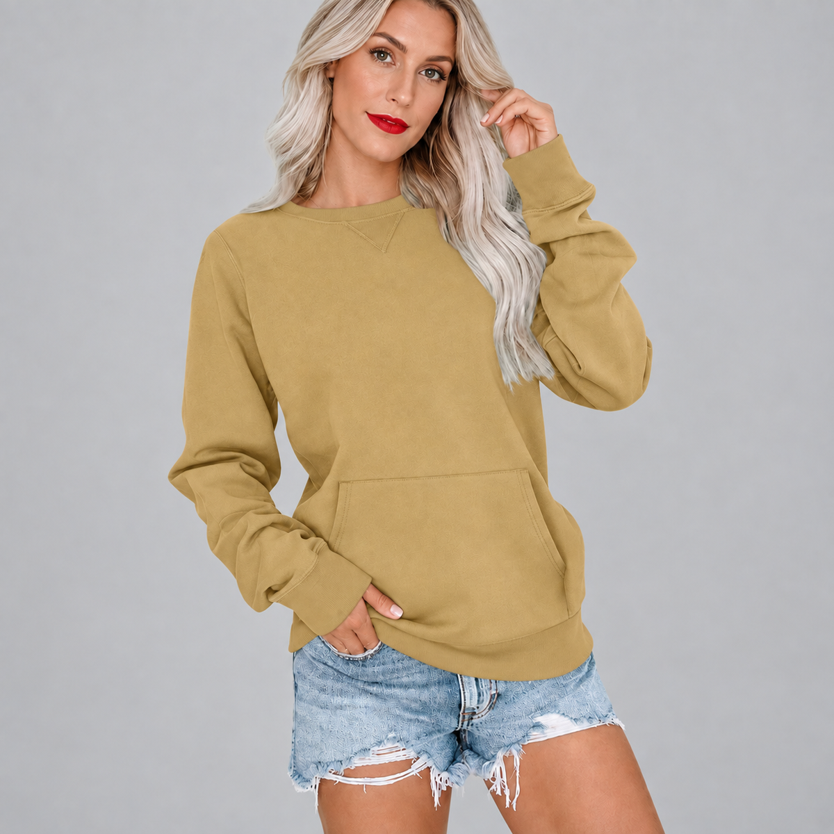 Women's Oversized Crewneck Sweatshirt with Kangaroo Pocket