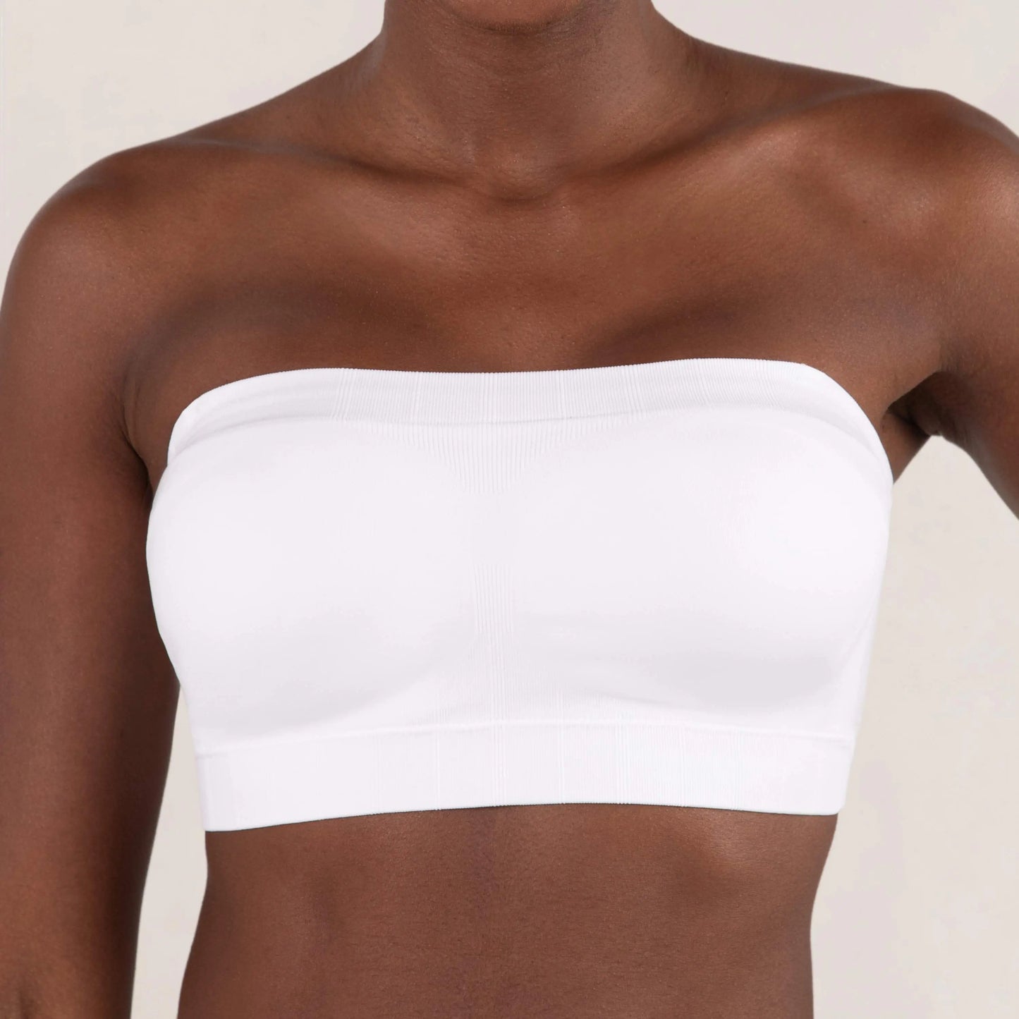 ☁️🚫Goodbye Slipping! The Only Strapless Bra That Actually Stays Up (And Feels Like A Cloud)