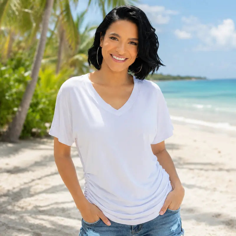 🔥 The Anti-Boxy Summer Wonder: The Trendy Dolman V-Neck Top with Side Shirring That Snatches Your Waist & Hides the Belly Instantly! 👑✨