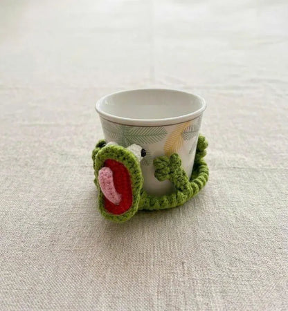 🐾 Whimsical Tabletop Charm | Hand-Crocheted Cartoon Animal Coasters, Thickened Heat-Insulating & Anti-Scalding Drink Mats ✨