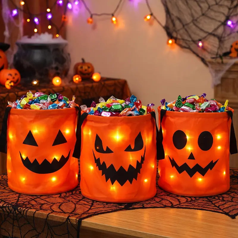 🎃 Glow in the Spooky Night | 3/4 Pcs Halloween Candy Bucket with LED Lights Non-Woven Trick or Treat Bags 👻