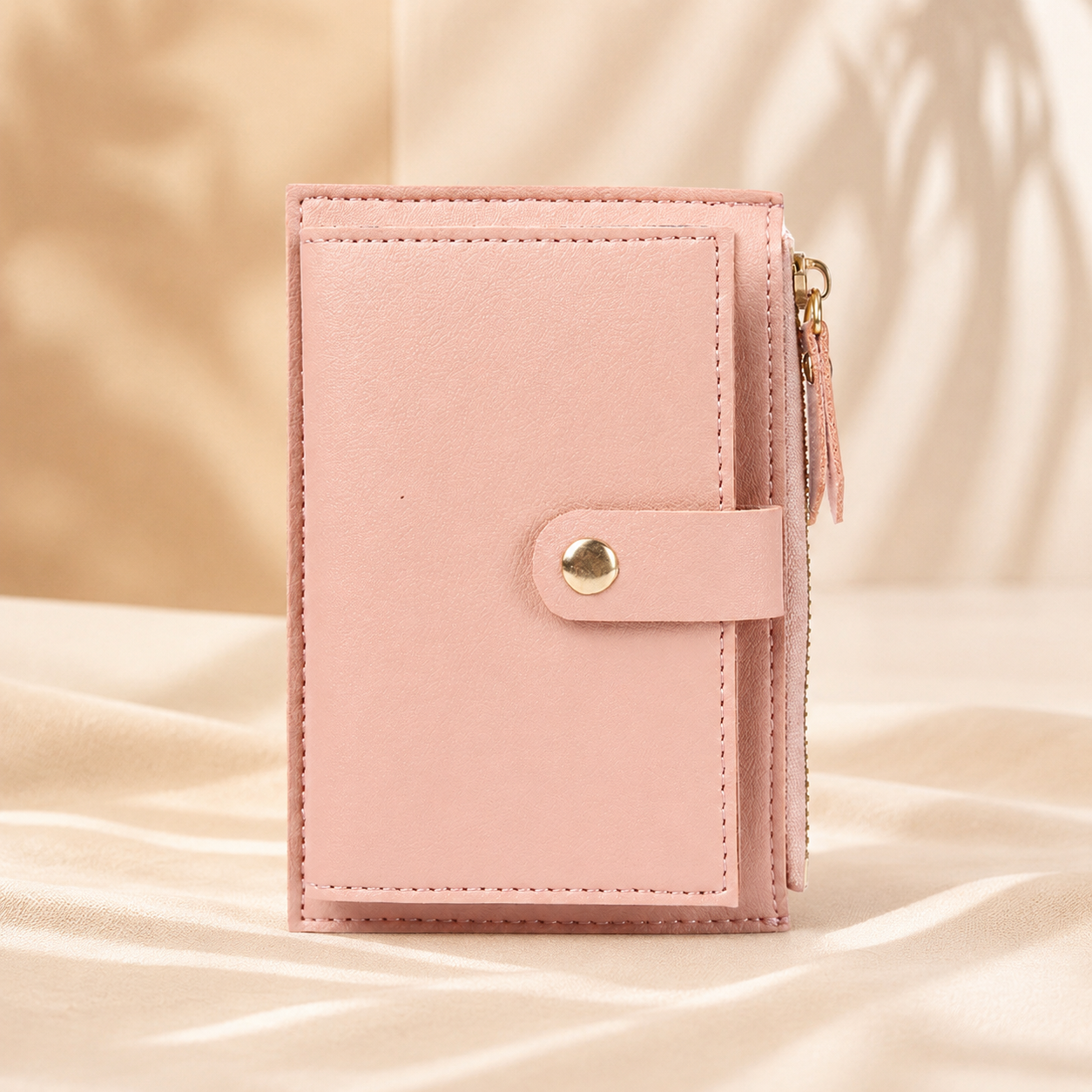 Small wallet, big convenience 👛