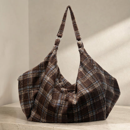 Chic Plaid Shoulder Bag for Everyday & Travel